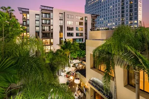 Avenue of the Arts Hotel, A Tribute Portfolio Hotel — hotel in South Coast Plaza / Theater District, Costa Mesa