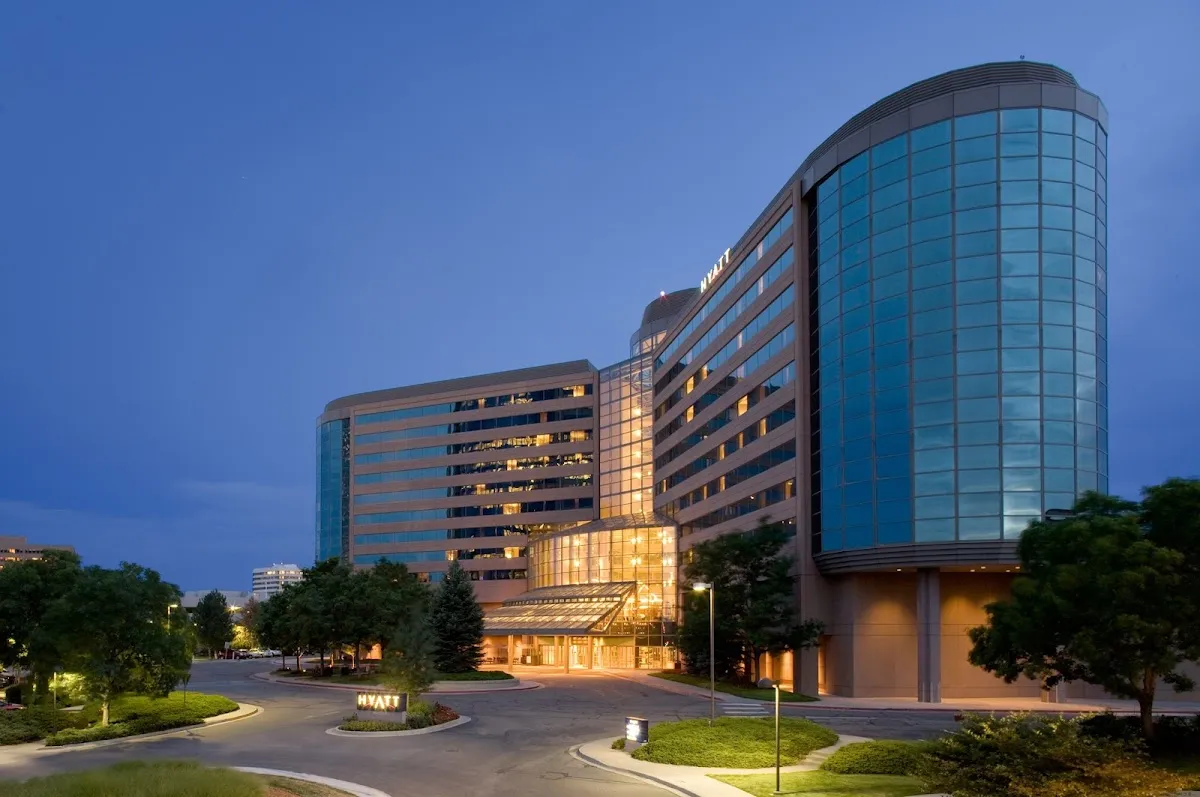 Hyatt Regency DTC lobby bar — lounge in Denver Tech Center / I-25 Corridor, Greenwood Village