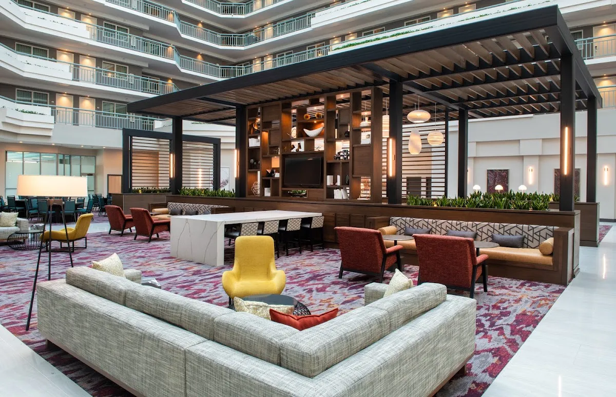 Embassy Suites by Hilton Walnut Creek — hotel in Downtown Walnut Creek / Broadway Plaza, Walnut Creek